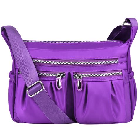 large capacity shoulder bag.